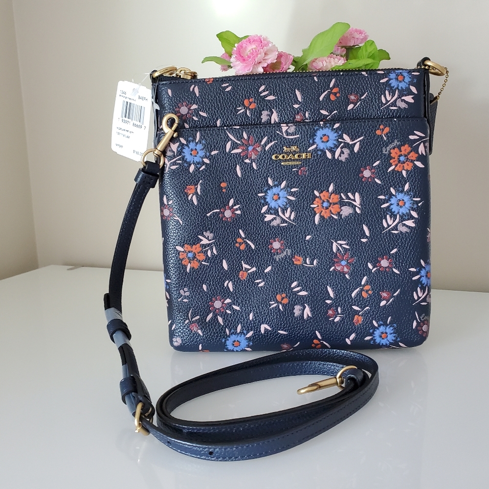 Coach Kitt Messenger Crossbody with Wildflower